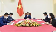 Thành công trong chiến lược ngoại giao vaccine và tiêm phòng miễn phí toàn dân