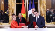 Thủ tướng Phạm Minh Chính chứng kiến lễ ký thỏa thuận chục tỷ USD tại Pháp