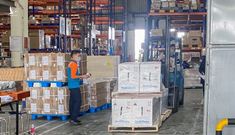 Việt Nam nhận hơn 2 triệu liều vắc xin do Mỹ tặng, nhiều lô khác đang tới