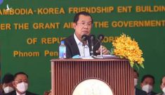 Ông Hun Sen nói Campuchia “không thể chấp nhận” chiến dịch quân sự của Nga ở Ukraine