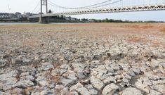 Chưa qua ngày hè đổ lửa, châu Âu đã phải lo về mùa đông sắp tới