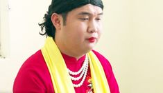 Bắt thầy cúng lột dây chuyền hơn một lượng vàng của Bà Chúa xứ