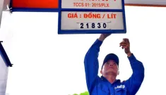 Xăng sinh học tiêu thụ ít, Bộ Công Thương thay đổi đề xuất điều hành giá