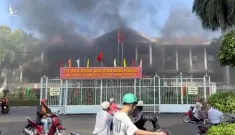 Cháy ở trụ sở UBND tỉnh Bình Phước