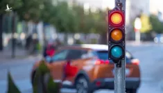 Bộ Công an phối hợp các cấp, ngành kiểm tra điều kiện kỹ thuật của hệ thống đèn tín hiệu, không để người dân bị oan