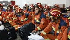 Reuters: Myanmar bắn 3 phát súng cảnh cáo đoàn xe cứu trợ động đất của Trung Quốc