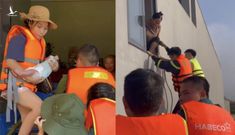 Công an tỉnh Bắc Ninh chạy đua với lũ, cứu người dân ra khỏi vùng ngập sâu