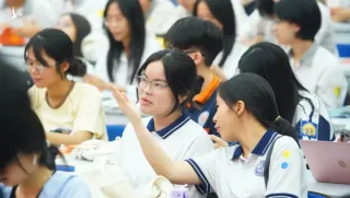 Bộ GD&ĐT yêu cầu các trường đại học từng thông báo bỏ xét tuyển tổ hợp khối C00 nhanh chóng điều chỉnh quyết định