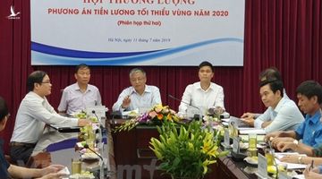 Hài hoà lợi ích – câu thần chú thoát ‘ma trận’ tăng lương tối thiểu