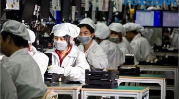 Reuters: Việt Nam có nhiều tiềm năng trở thành cơ sở sản xuất chính cho các sản phẩm của Apple trong tương lai