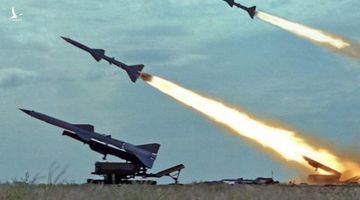 “Gia đình tên lửa SAM”: Kế hoạch bắn hạ F-35, F-22 Mỹ của Nga