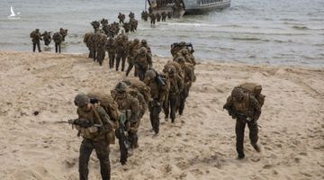Thủy quân lục chiến Mỹ bí mật tập đổ bộ chiếm đảo, đối phó Trung Quốc