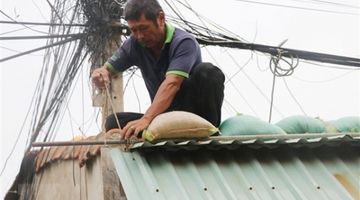 Phú Yên cương quyết di dời dân ở vùng bị ảnh hưởng bão số 6