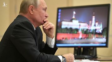 “Lỗ hổng” an ninh từ máy tính của Tổng thống Putin