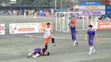 Cầu thủ bóng đá phủi bị đạp thẳng vào mặt, nằm co giật: “Tôi không muốn làm lớn chuyện”
