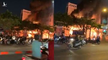 Cháy xe giường nằm, giao thông khu vực sân bay Tân Sơn Nhất rối loạn