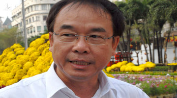 Cựu Phó chủ tịch UBND TP.HCM Nguyễn Thành Tài bị dính “mỹ nhân kế”