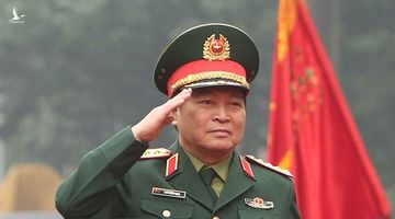 Đại tướng Ngô Xuân Lịch chia buồn với gia đình 13 cán bộ, chiến sĩ hy sinh