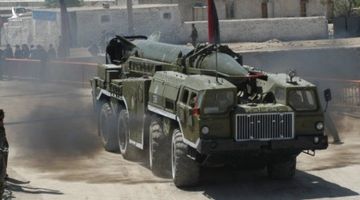 Iran tấn công căn cứ Mỹ bằng tên lửa tinh vi