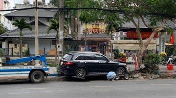 Khởi tố, bắt tạm giam tài xế tông chết người gần sân bay Tân Sơn Nhất