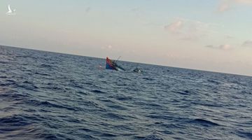 Sống ở Hoàng Sa: Đối mặt những kẻ ác tâm