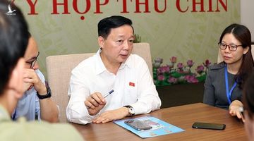 Bộ trưởng Trần Hồng Hà: “Ai thấy người nước ngoài sở hữu đất thì báo tôi, tôi sẽ xử lý”
