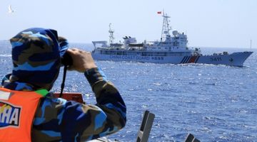 Việt Nam bảo vệ ngư dân trước “lệnh cấm đánh bắt cá” trên biển Đông của Trung Quốc