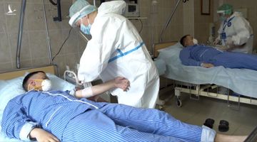 Giới chuyên gia hoài nghi Nga ‘đốt cháy giai đoạn’ phát triển vaccine Covid-19