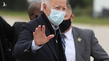 Bầu cử Mỹ 2020: Ông Biden quyết không cách ly dù nhân viên mắc Covid-19