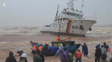 Thủ tướng chỉ đạo khẩn trương tìm kiếm, cứu nạn thuyền viên mất tích tại biển Cửa Việt