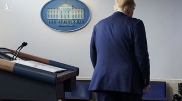 Tổng thống Trump tuyên bố “đã giành chiến thắng bầu cử”