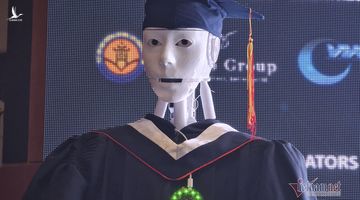 Xuất hiện robot AI Việt Nam vượt xa Sophia: Biết đọc thơ, giải toán, có cả vị giác và trái tim