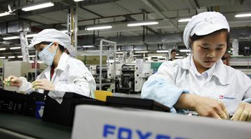 Foxconn tính chi 270 triệu USD mở rộng sản xuất tại VN