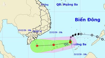 Bão suy yếu thành áp thấp nhiệt đới, miền Nam mưa