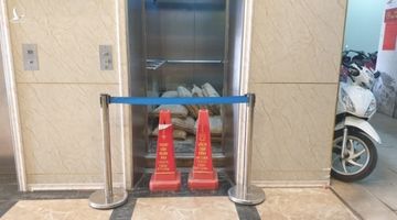 Hà Nội: “Góc khuất” vụ thang máy chung cư rơi từ tầng 5