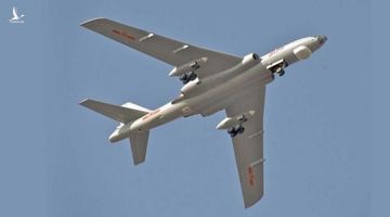 8 máy bay ném bom, 4 chiến đấu cơ Trung Quốc áp sát Đài Loan