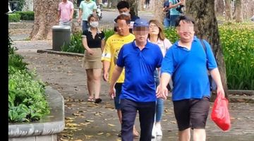 Người trở về Hà Nội sau dịp nghỉ lễ 30/4 phải khai báo y tế