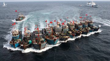 Trung Quốc ngang ngược, ban hành lệnh cấm đánh bắt phi pháp tại Biển Đông