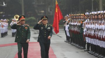 Thượng tướng Phan Văn Giang hội đàm với thượng tướng Trung Quốc Ngụy Phượng Hòa