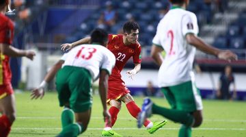 Tuyển Việt Nam nhấn chìm Indonesia 4-0