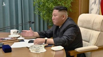 Ông Kim Jong Un gầy đi đột ngột