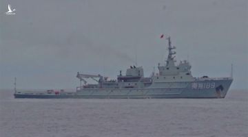 Biển Đông 20/7: Bộ Ngoại giao Trung Quốc nói “không biết” về vụ tàu chiến quấy nhiễu trên Biển Đông
