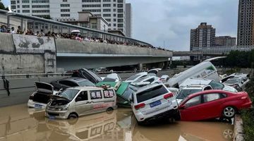 Mưa lũ “ngàn năm có một” ở TQ: Ông Tập nói “rất nghiêm trọng”