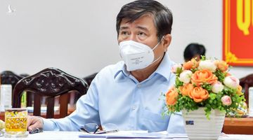Chủ tịch Nguyễn Thành Phong: ‘Số ca nhiễm Covid-19 phát hiện trong bệnh viện giảm’