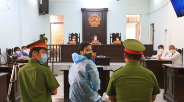 Chống người thi hành công vụ, Lê Chí Thành lãnh án 2 năm tù