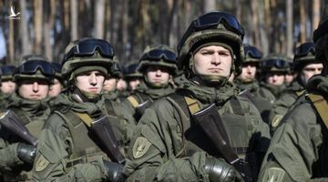 Nga nhận được yêu cầu viện trợ quân sự từ hai vùng ly khai Ukraine