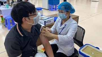 Trò lố “khảo sát ý kiến” của Việt Tân về việc cộng điểm cho sinh viên tiêm vaccine Covid-19