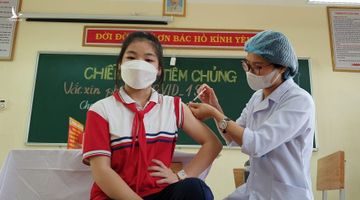 Bắt đầu tiêm vắc xin COVID-19 cho trẻ 5-11 tuổi ở Quảng Ninh