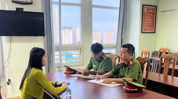 Đề nghị truy tố cựu tiếp viên hàng không môi giới bán dâm