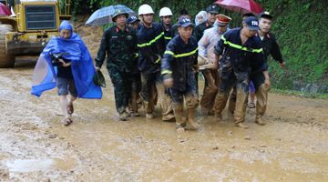 Thủ tướng vừa ký công điện khẩn yêu cầu tập trung khắc phục hậu quả sự cố sạt lở ở Hà Giang 